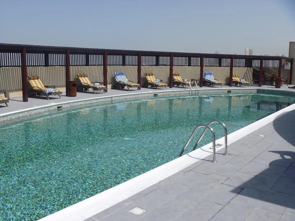 דובאי Lotus Grand Hotel Apartments איחוד האמירויות הערביות