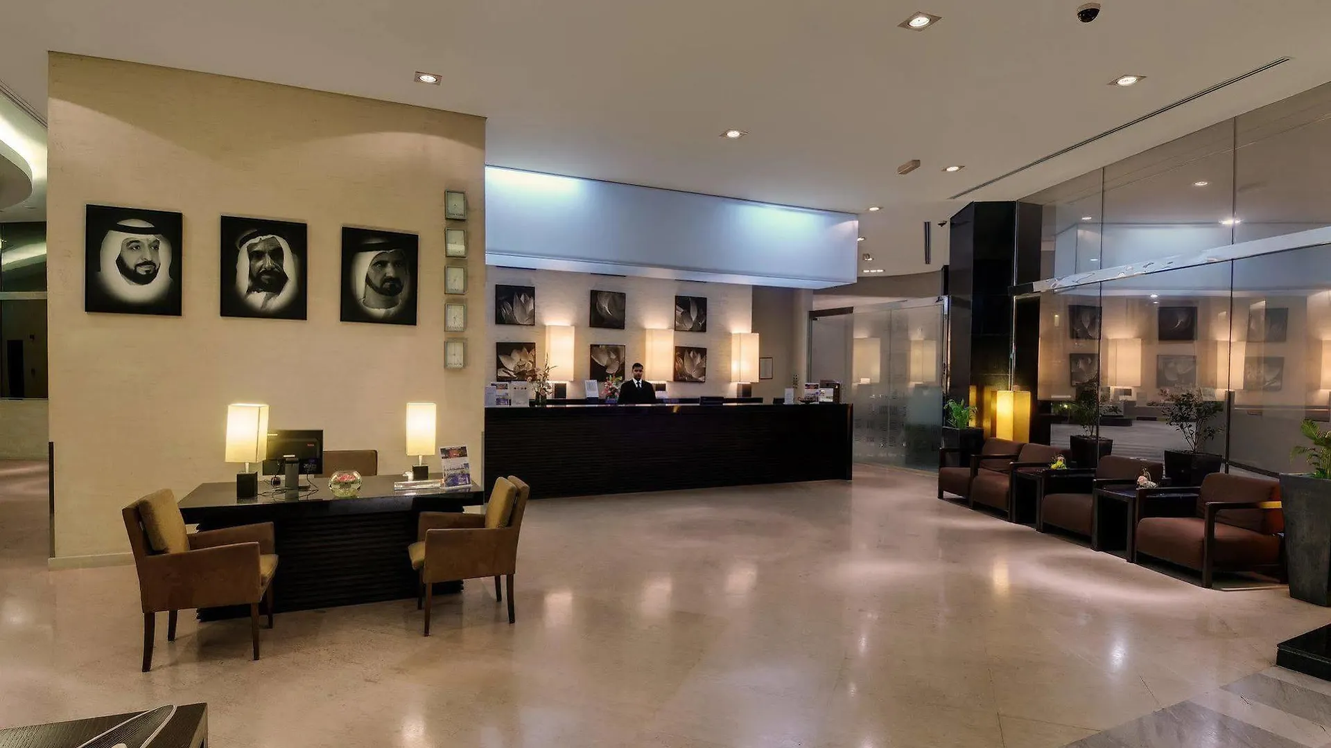 Lotus Grand Hotel Apartments Dubai Aparthotel