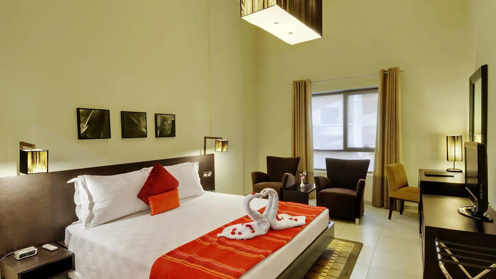 דובאי Lotus Grand Hotel Apartments